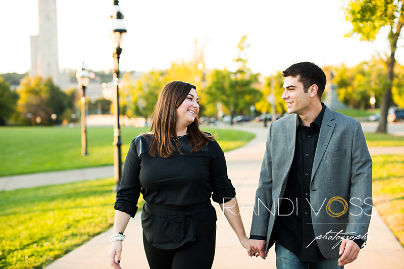 04_Schenley Plaza and Phipps Engagement Photography_3933