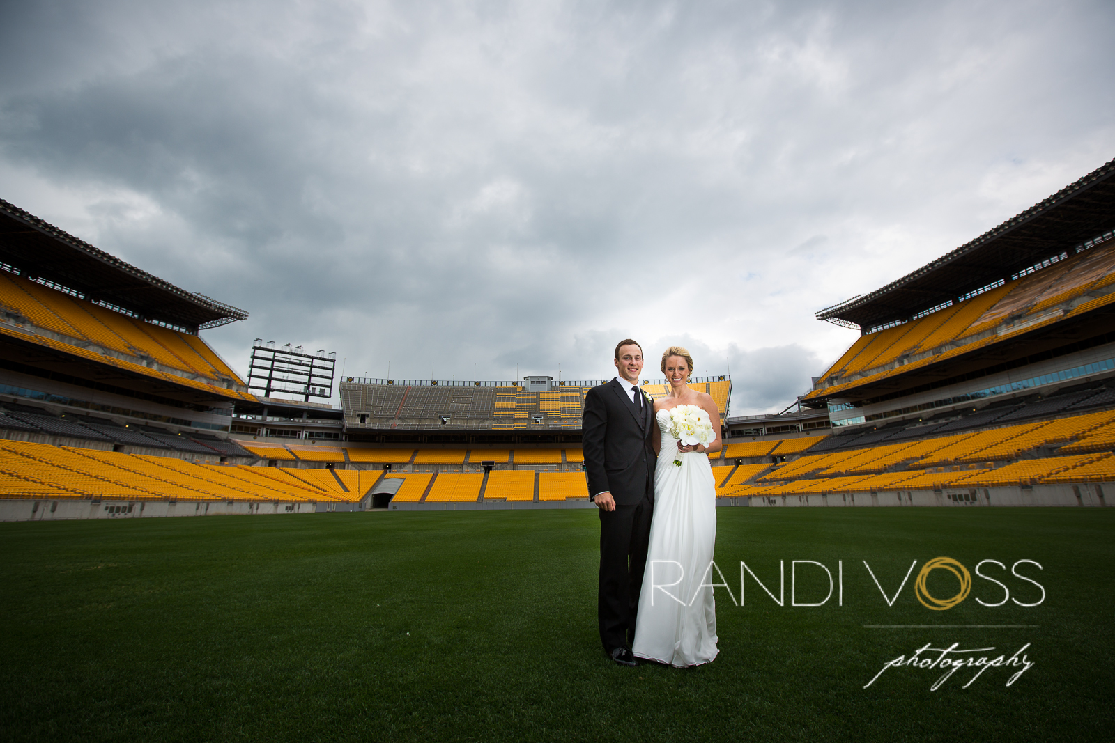 13_Heinz Field Wedding Pittsburgh_1729