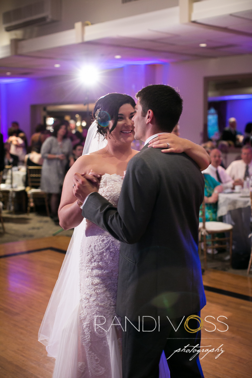 19_South Hills Country Club Wedding Photography Pittsburgh_2326