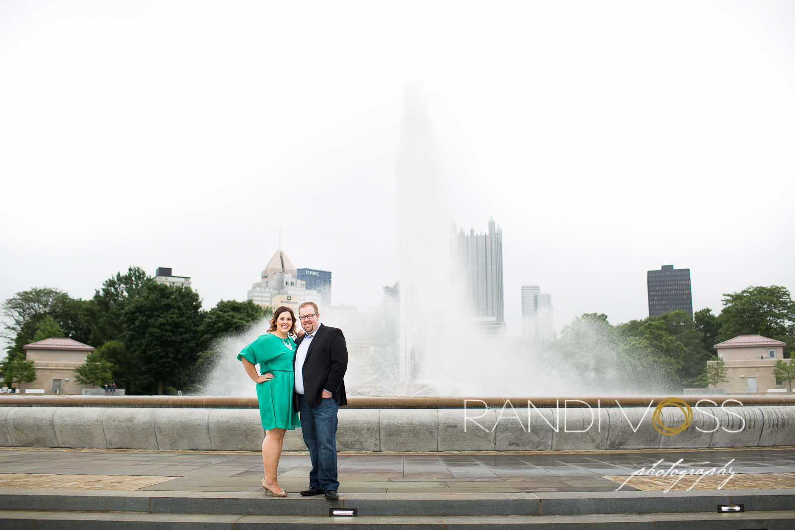 02_Point State Park Clemente Bridge Wedding Photography Pittsburgh_0014