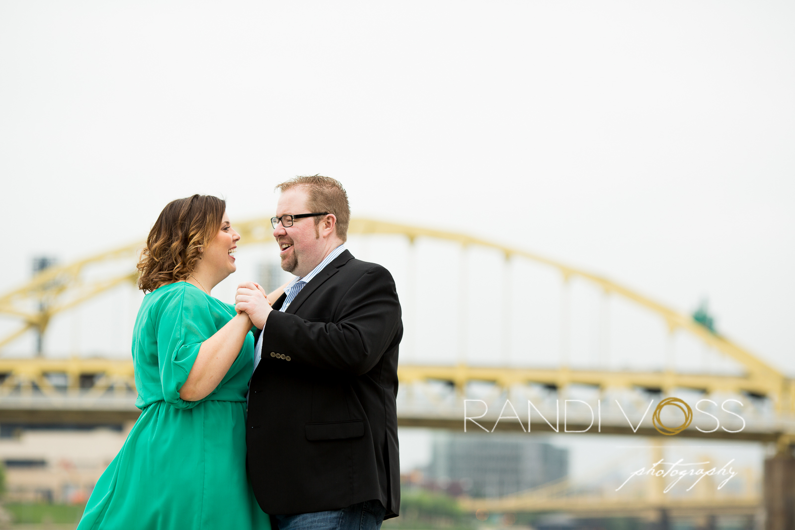 03_Point State Park Clemente Bridge Wedding Photography Pittsburgh_0021