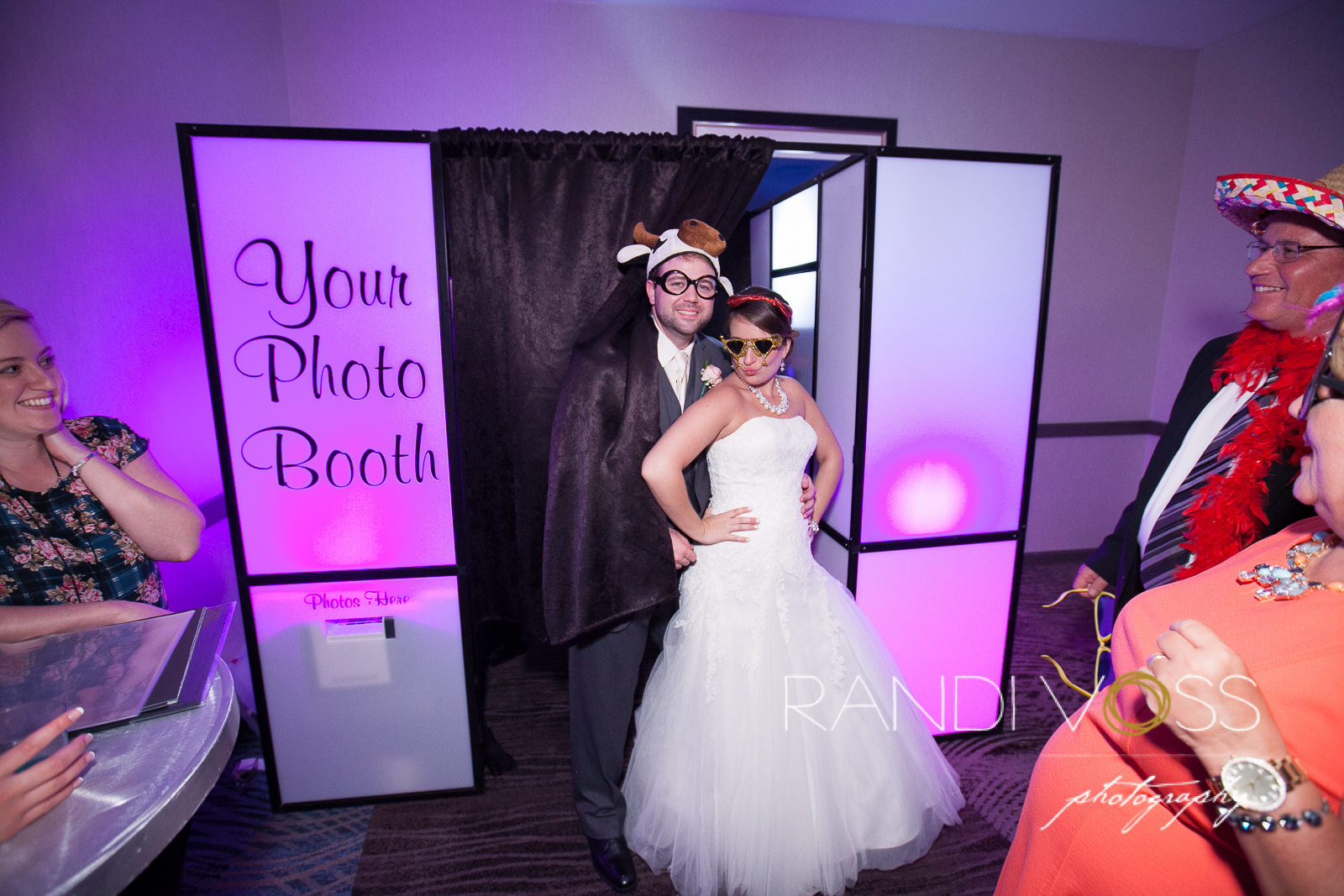 25_Pittsburgh Airport Marriott Wedding Photography Pittsburgh_2747